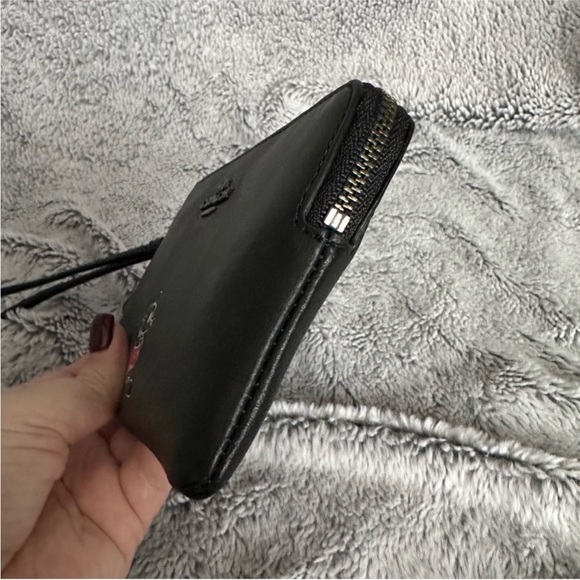 Coach Limited Edition Mickey Mouse Leather corner zip Wristlet in Box EUC - Picture 9 of 16